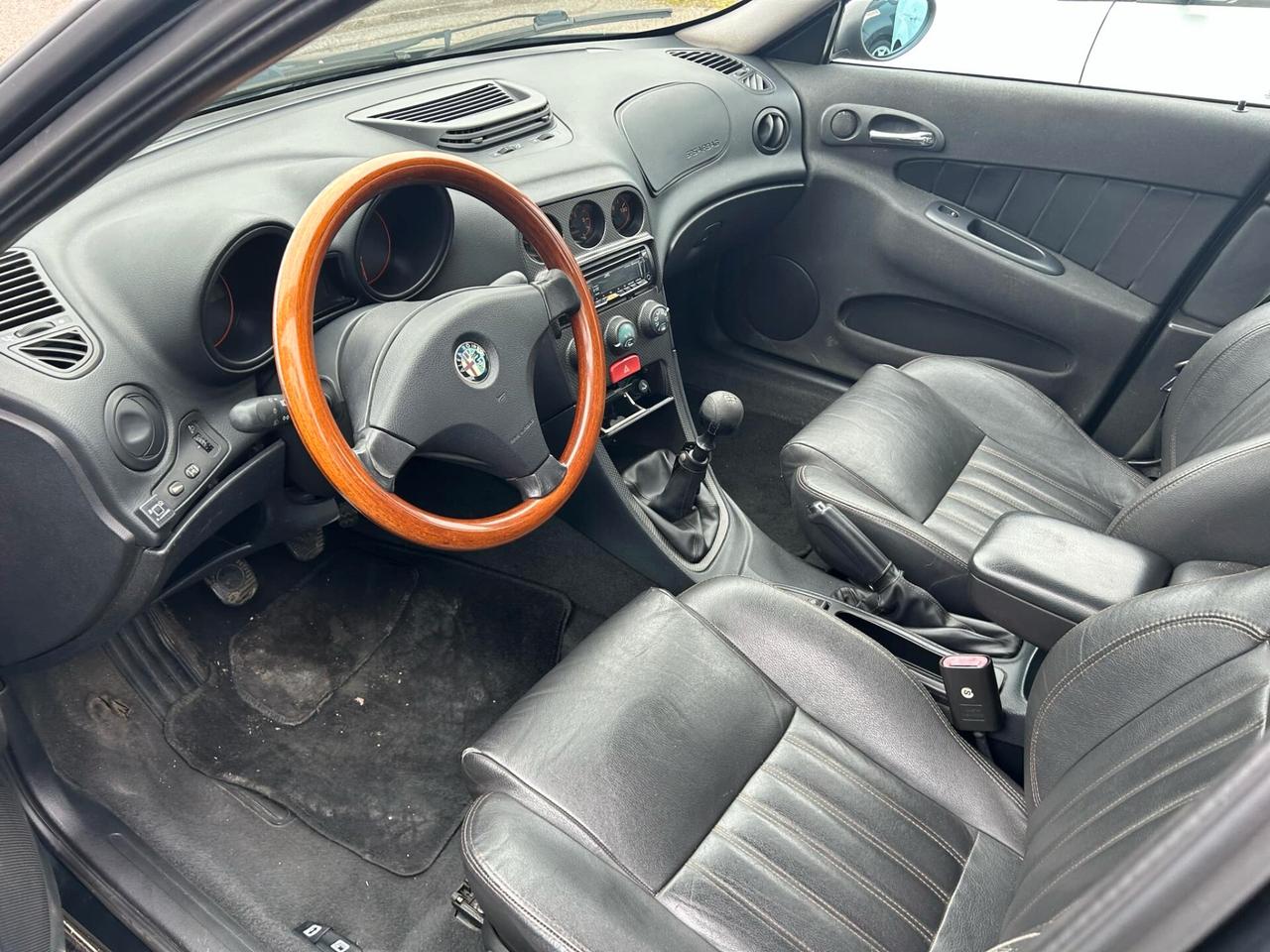 Alfa Romeo 156 2.5i V6 24V cat Distinctive