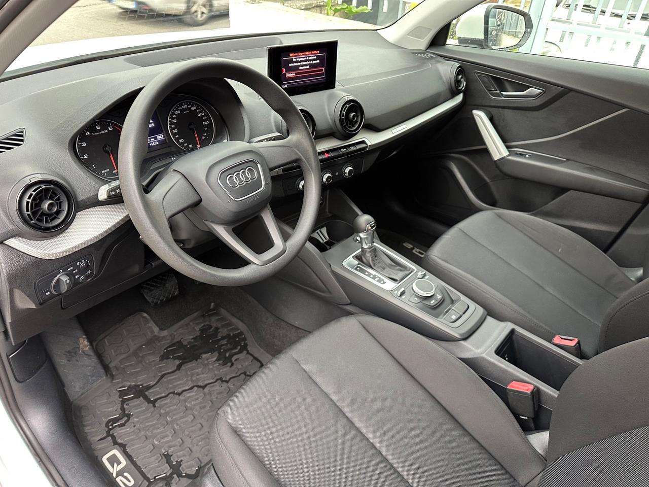 Audi Q2 1.0 TFSI S tronic Business