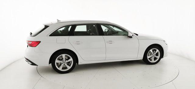 AUDI A4 Avant 40 TDI quattro S tronic Business Advanced