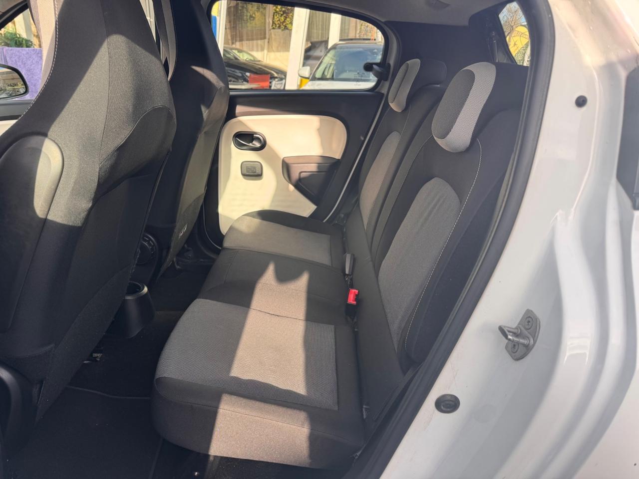 Renault Twingo 1.0 SCe Live