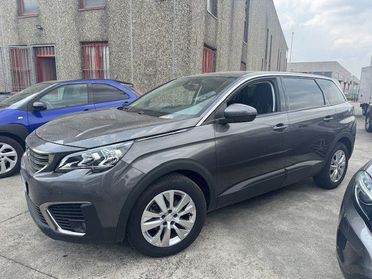 PEUGEOT 5008 BlueHDi 130 S&S EAT8 Business