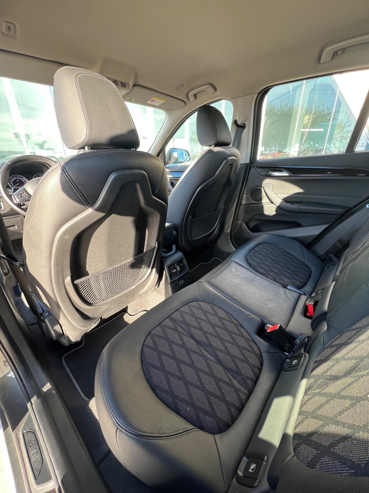 Bmw X1 xDrive20d xLine Plus auto