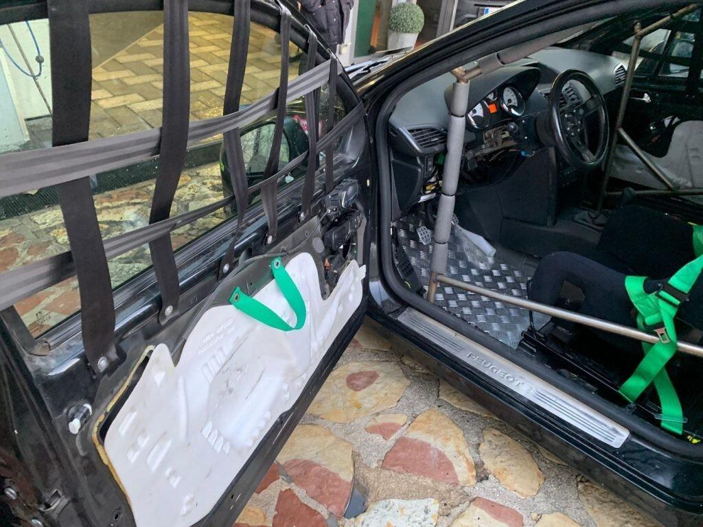 PEUGEOT 207 1.6 3p. felinè