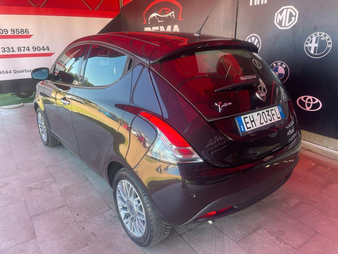 Lancia Ypsilon 1.2 69 CV 5 porte S&S Gold