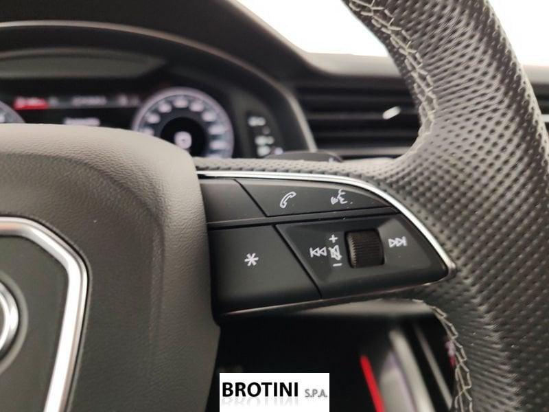 Audi Q8 50 TDI 210kW quattro tip. S Line Edition