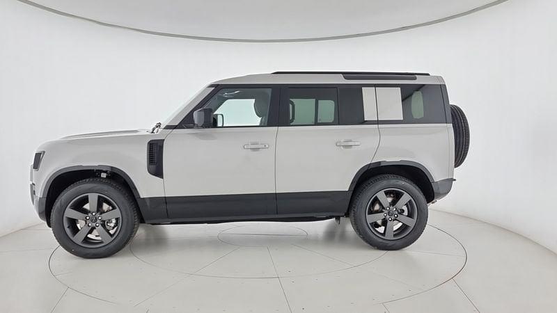 Land Rover Defender 110 3.0D I6 200 CV AWD Auto X-Dynamic SE