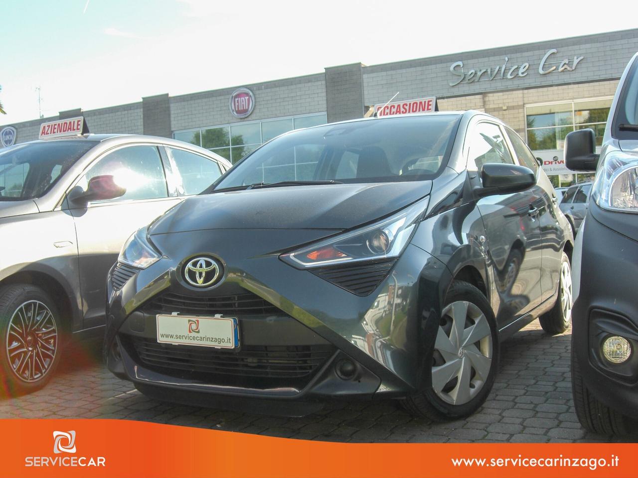 Toyota Aygo Connect 1.0 VVT-i 72 CV 5 porte x-play