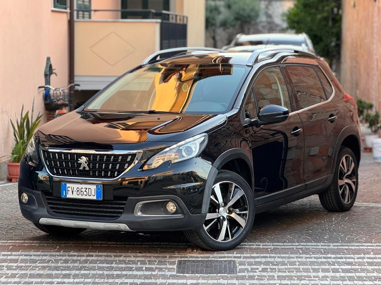 Peugeot 2008 BlueHDi 100 S&S Allure