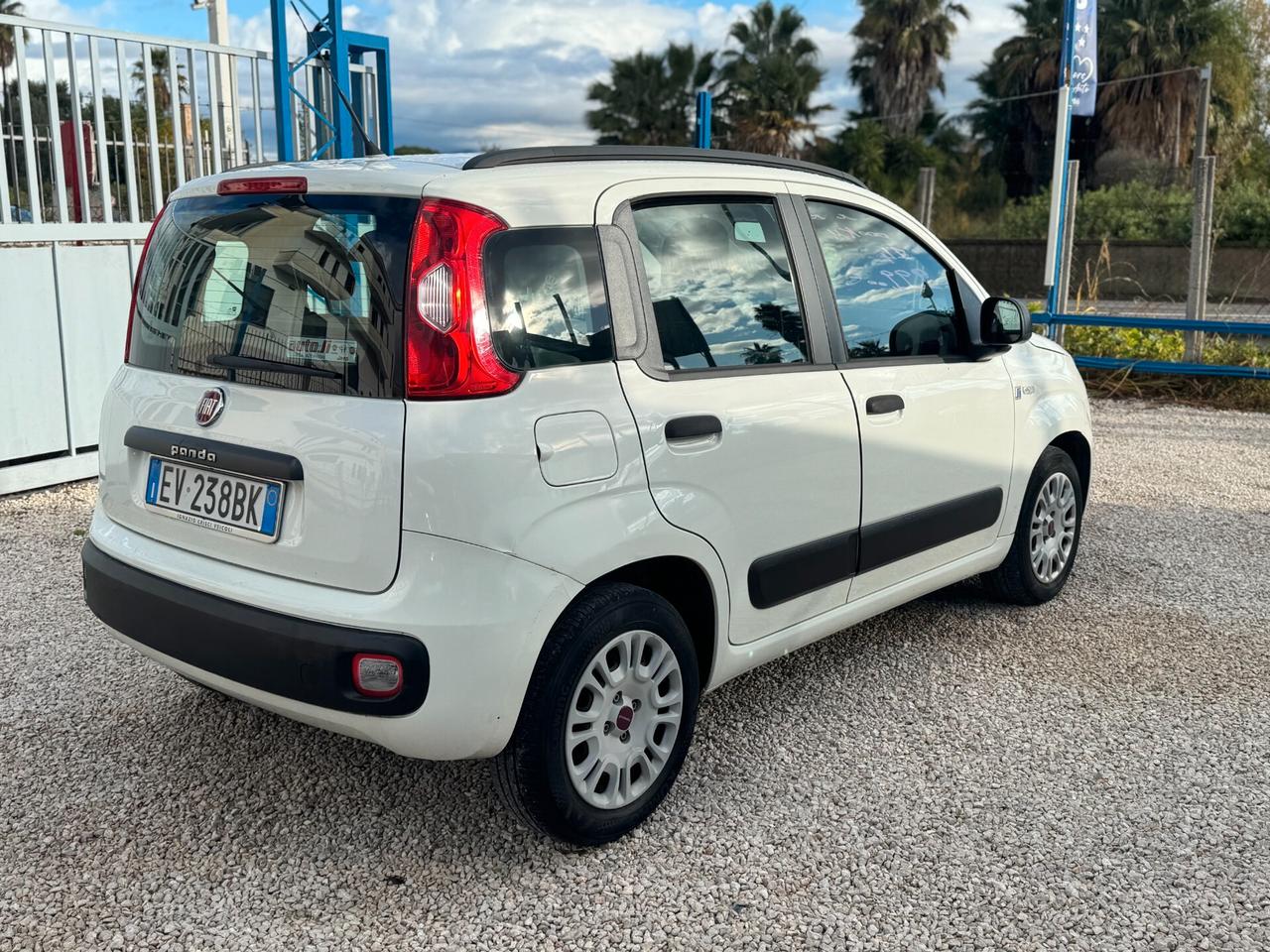 Fiat Panda 1.2 Lounge 1prop. nord italia km certificati 2014