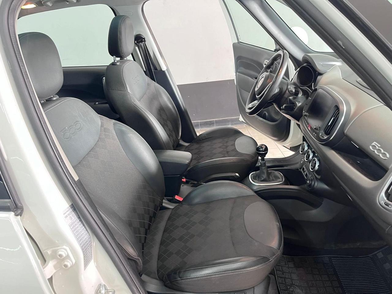Fiat 500L 1.6 Mjt lounge tetto/nav full