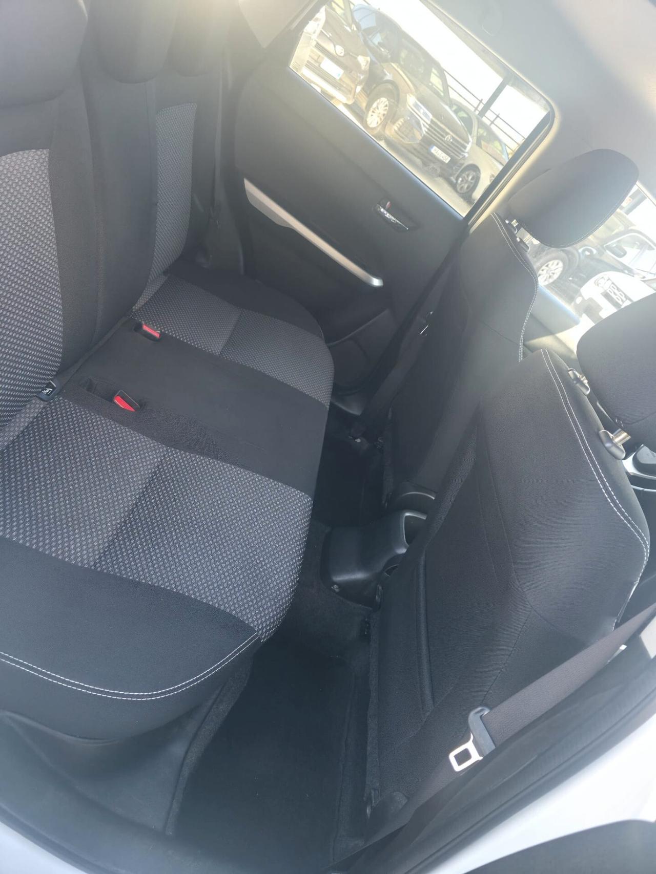 Suzuki Vitara 1.6 DDiS V-Top