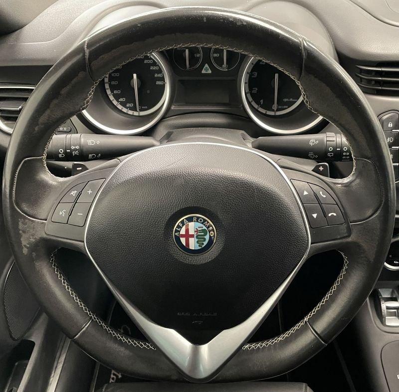 Alfa Romeo Giulietta Giulietta 1750 Turbo TCT Quadrifoglio Verde