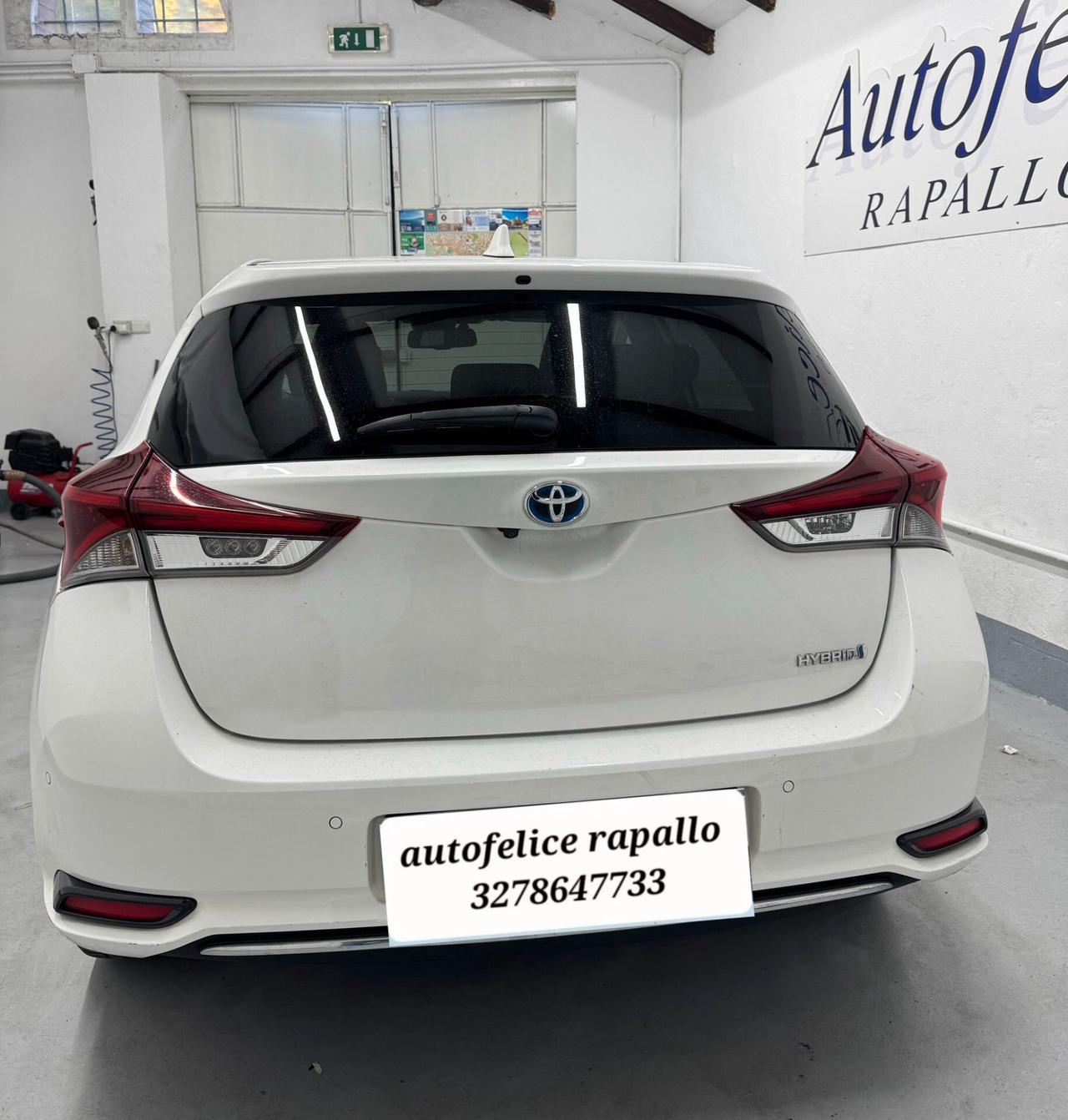 Toyota Auris Touring Sports 1.8 Hybrid Active Plus