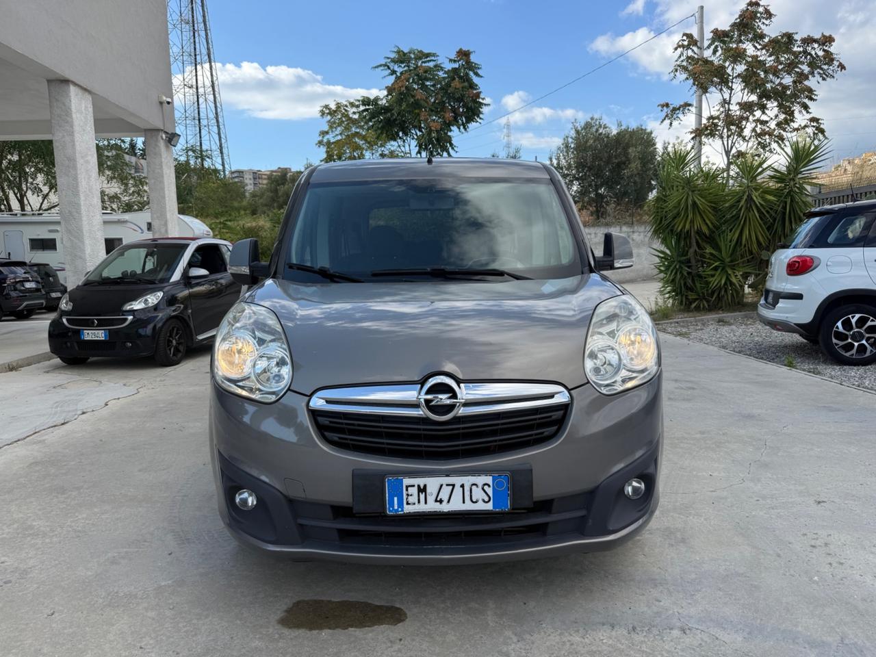 Opel Combo 1.6 CDTi 105CV Cosmo