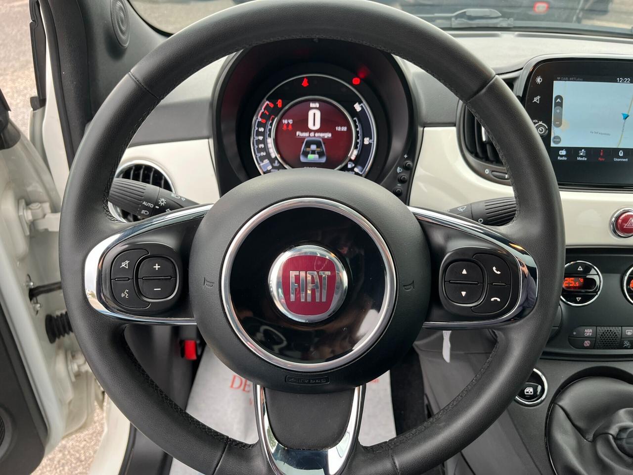 Fiat 500 1.0 Hybrid Dolcevita NAVI CERCHI 16"