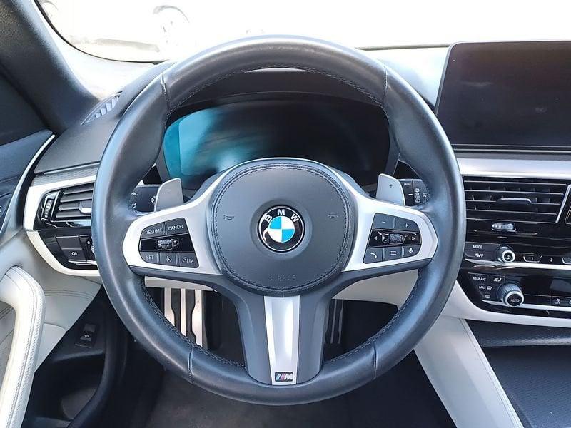 BMW Serie 5 Touring 540i Touring mhev 48V xdrive Msport auto
