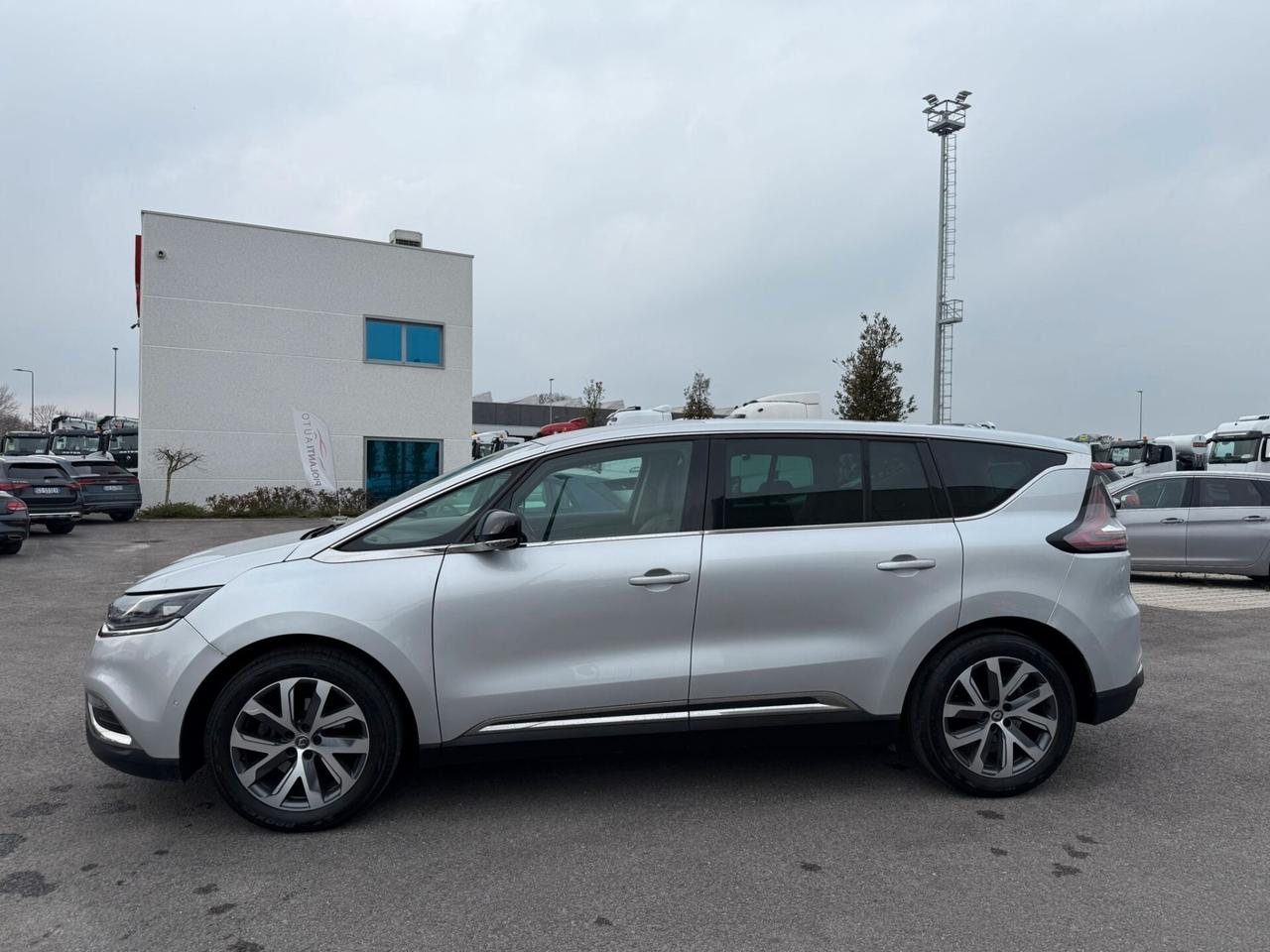 Renault Espace dCi 160CV EDC Energy Initiale Paris