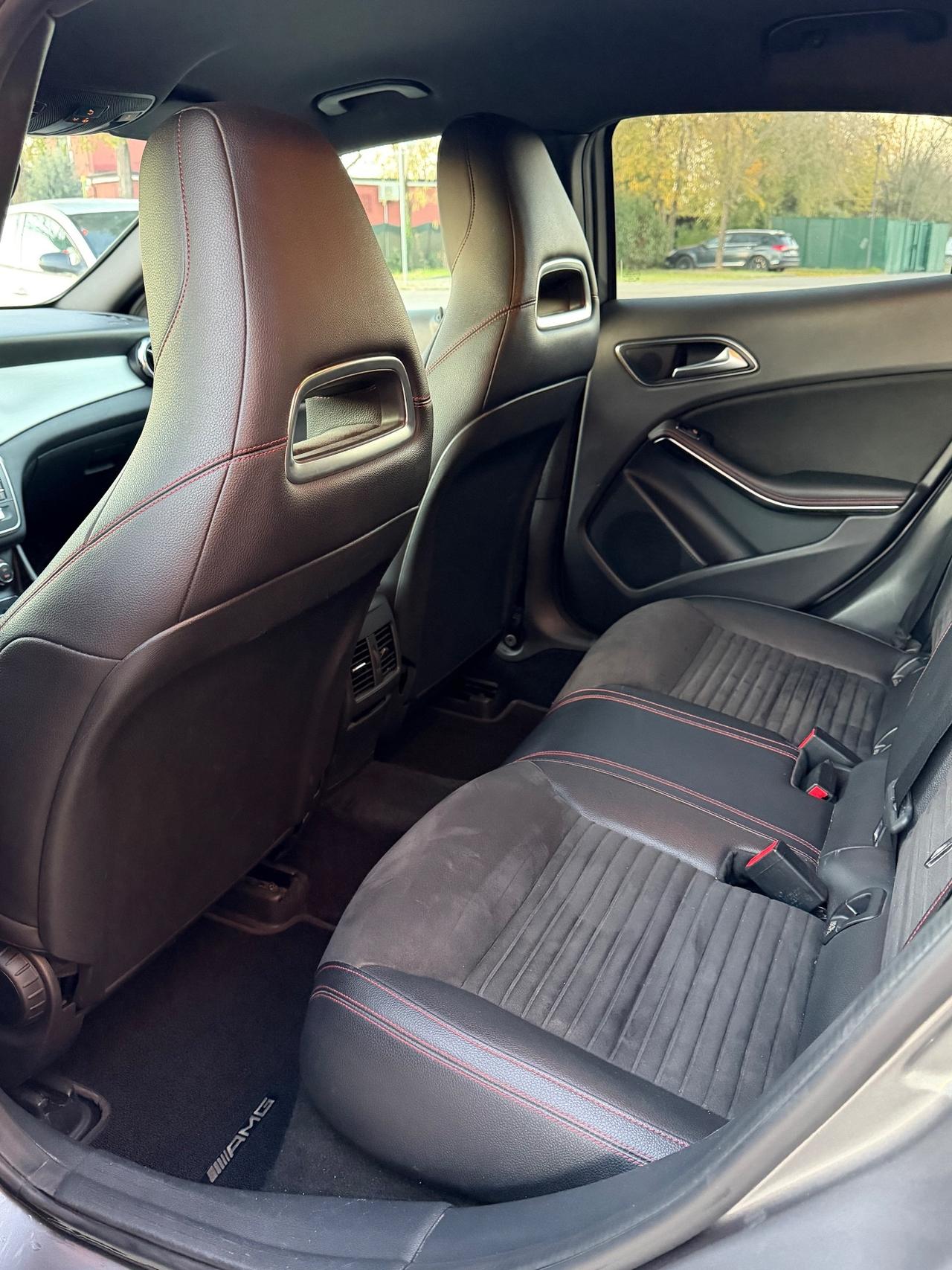 Mercedes-benz GLA 200 d Automatic 4Matic Premium