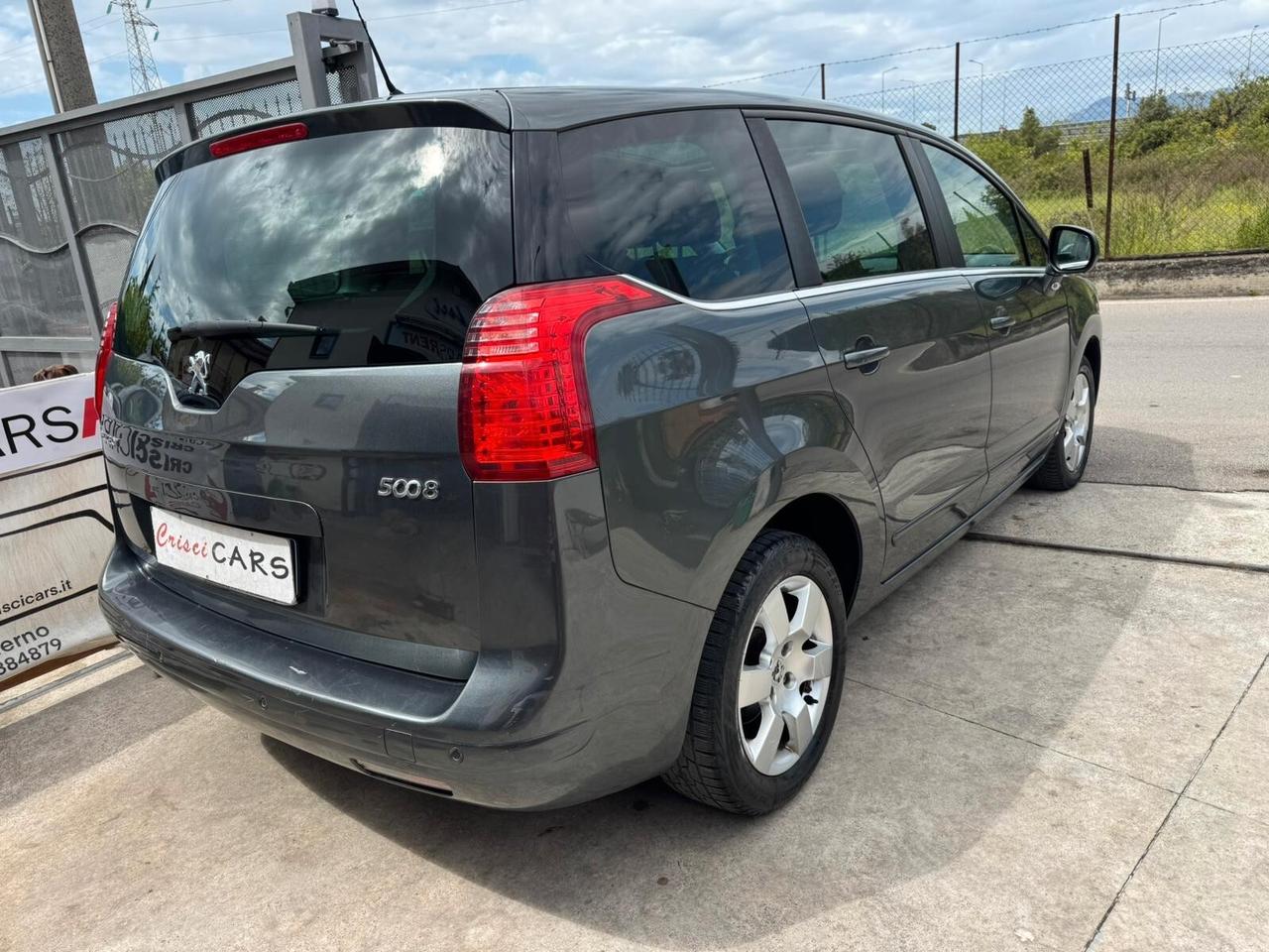 Peugeot 5008 1.6 120CV Premium