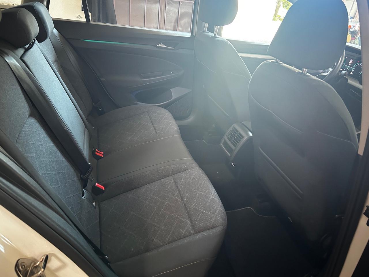 Volkswagen Golf Variant 2.0 TDI SCR Neopatentati