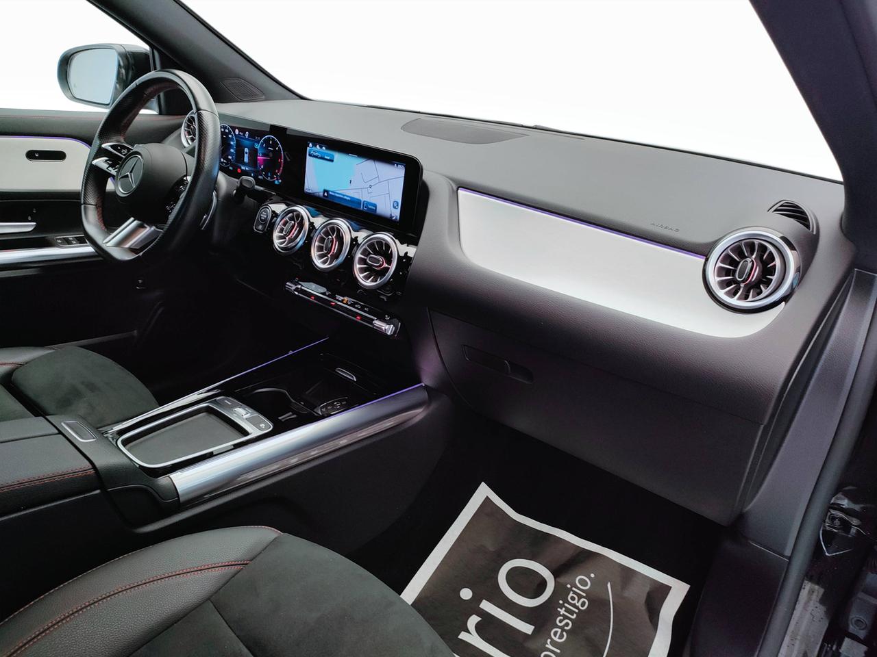 Mercedes-Benz GLA 180 d Automatic