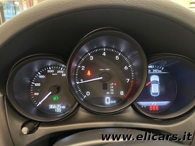 PORSCHE Macan 2.0 / TETTO PANORAMICO / TELECAMERA