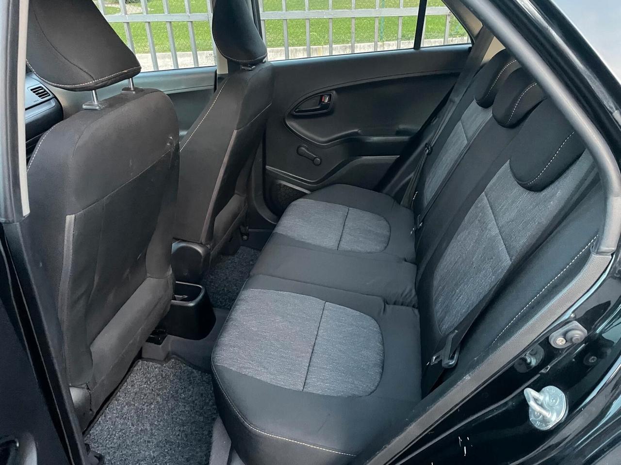 Kia Picanto 1.0 12V 5 porte Easy