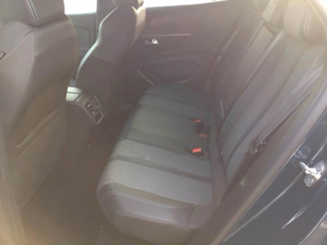 Peugeot 3008 BlueHDi 130 S&S EAT8 Allure Pack
