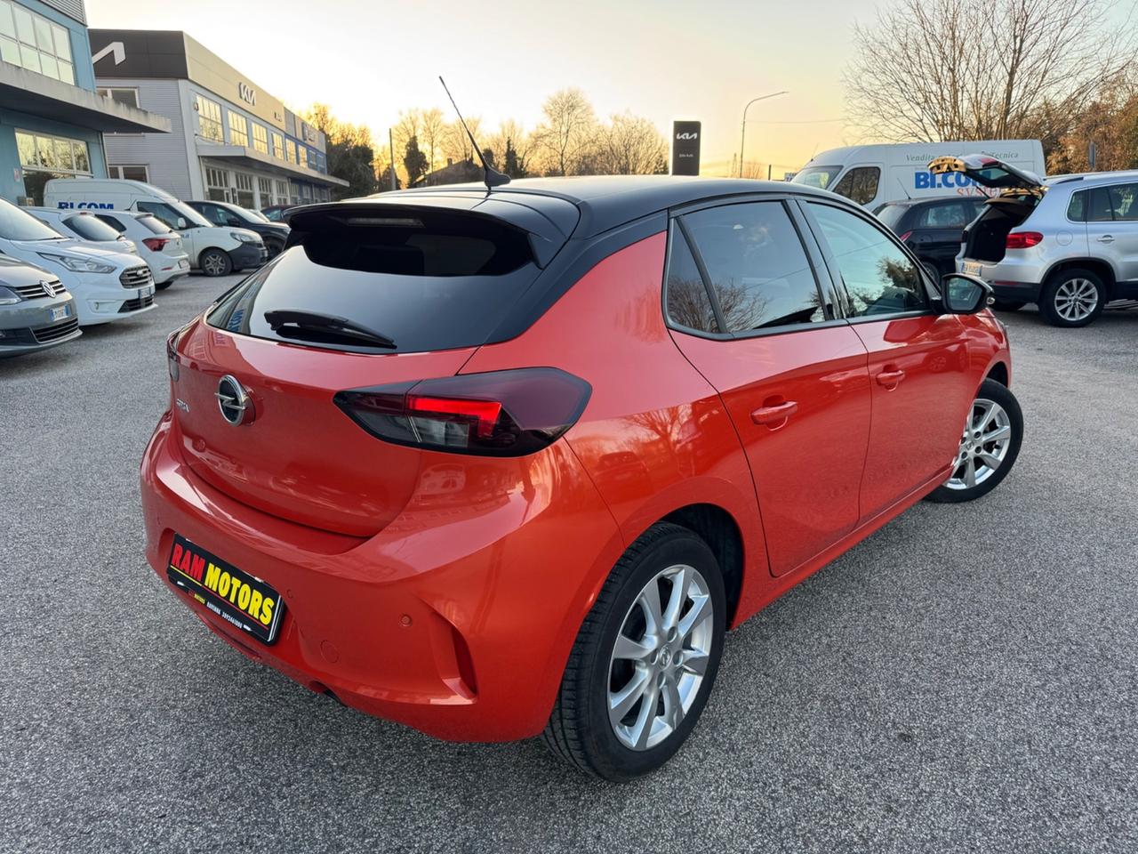 Opel Corsa 1.2 DESIGN & TECH BI-COLOR NEOPATENTATI