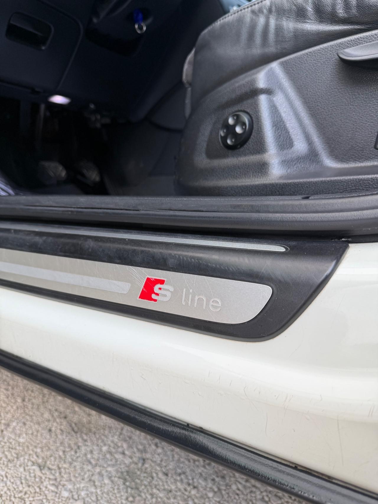 Audi Q3 2.0 TDI S-Line