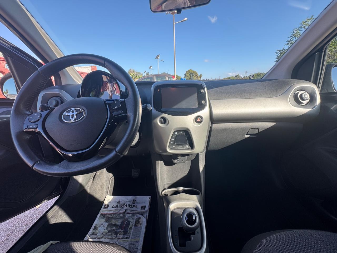 Toyota Aygo 1.0 VVT-i 69 CV 5 porte x-cool