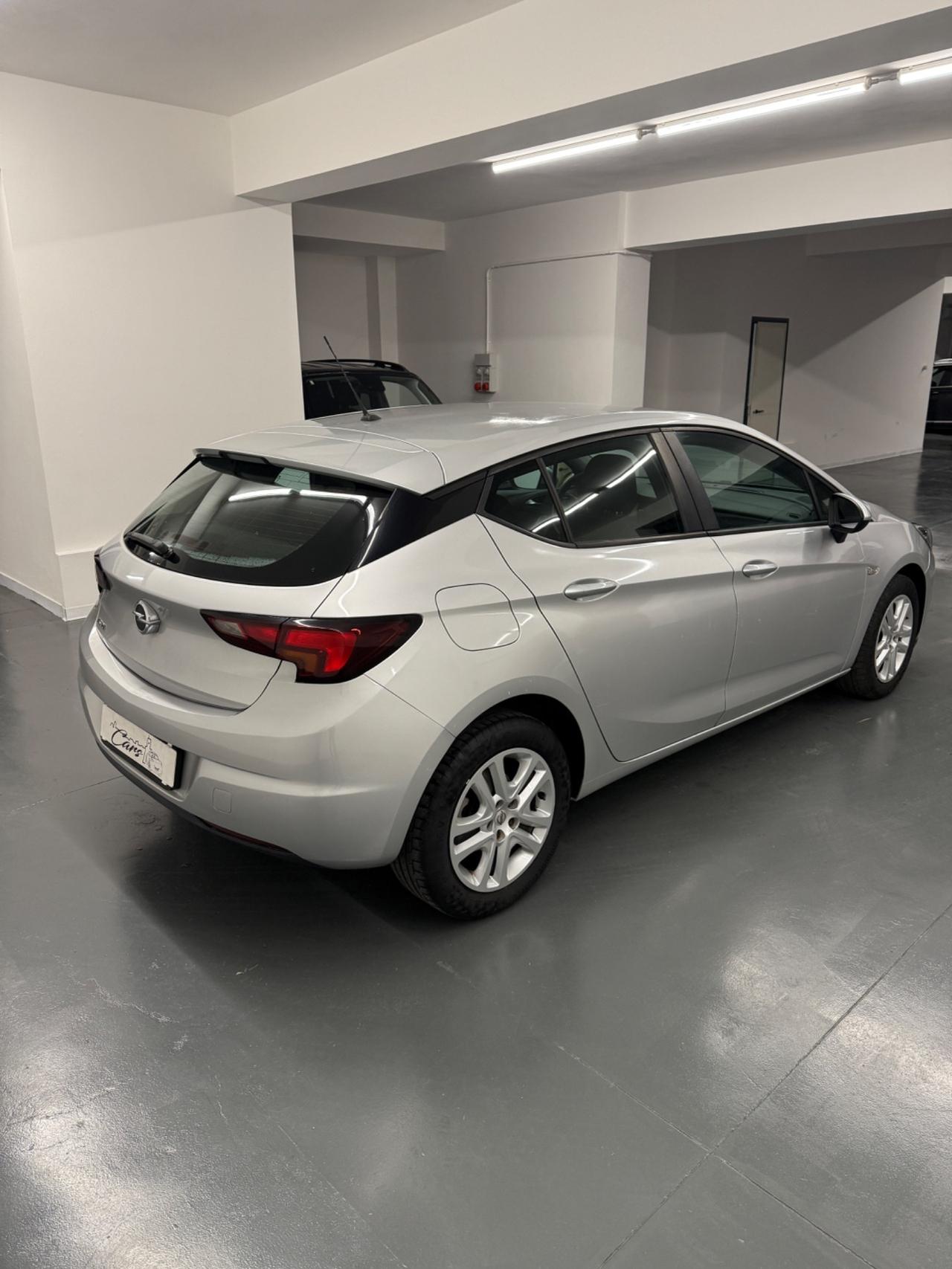 Opel Astra 1.4 Turbo 140CV 4 porte Elective