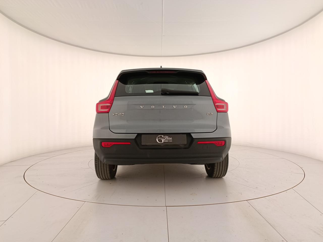 VOLVO XC40 2.0 d3