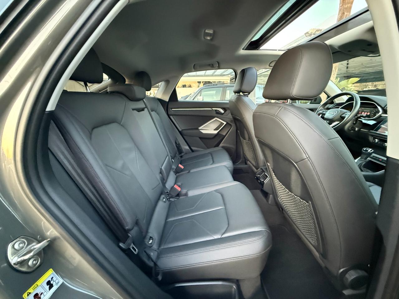AUDI Q3 35TDI 150CV S-LINE IDENTITY BLACK TETTO PELLE NAVI