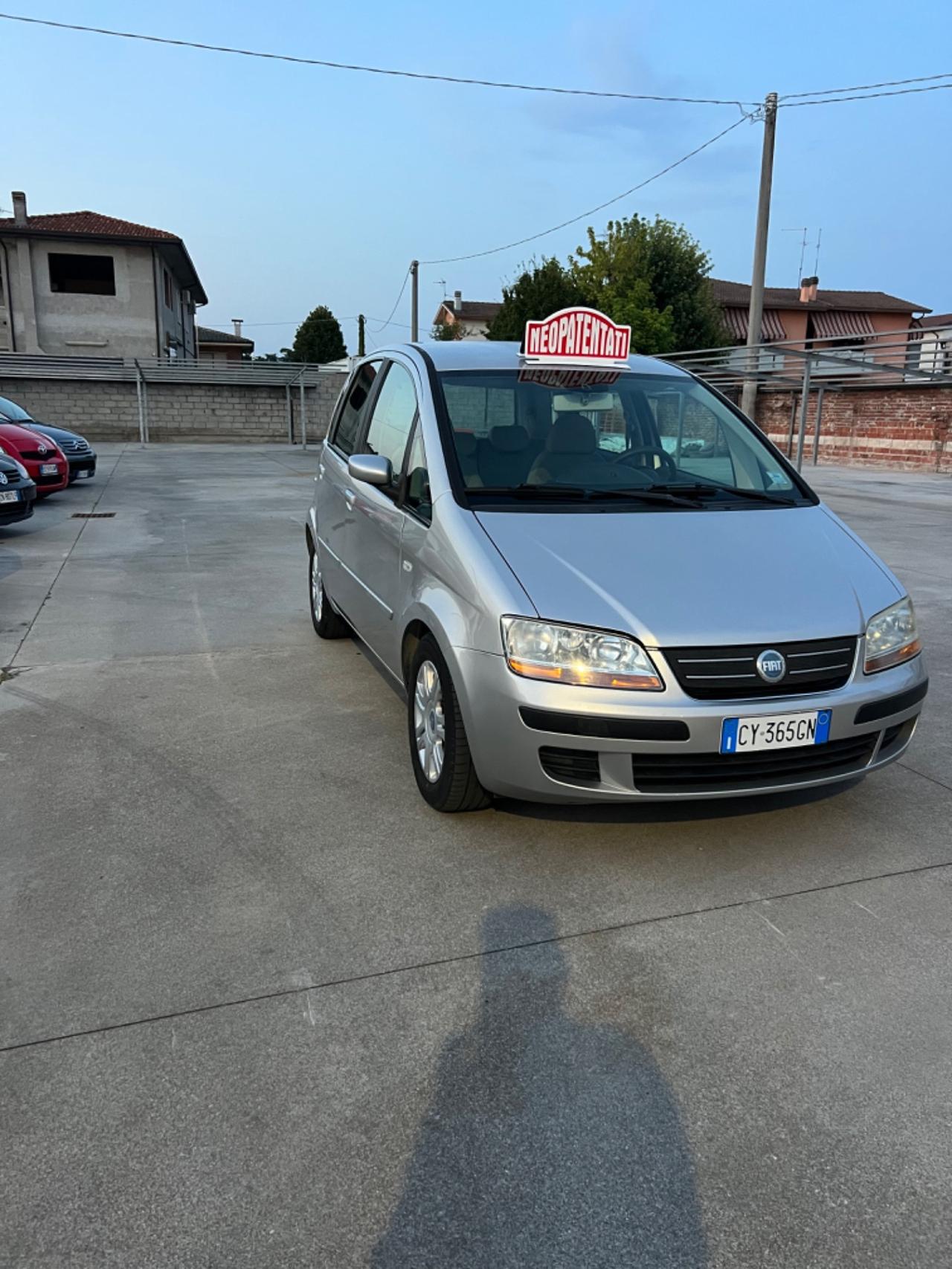 Fiat Idea 1.3 Multijet 16V Emotion