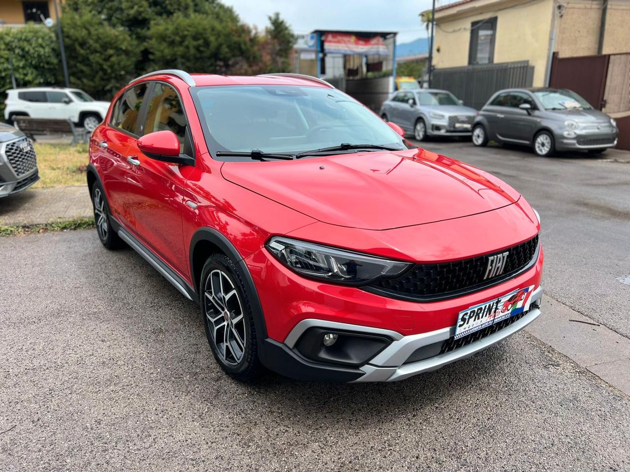 Fiat Tipo 1.6 Mjt S&S 5 porte Cross RED EDITION