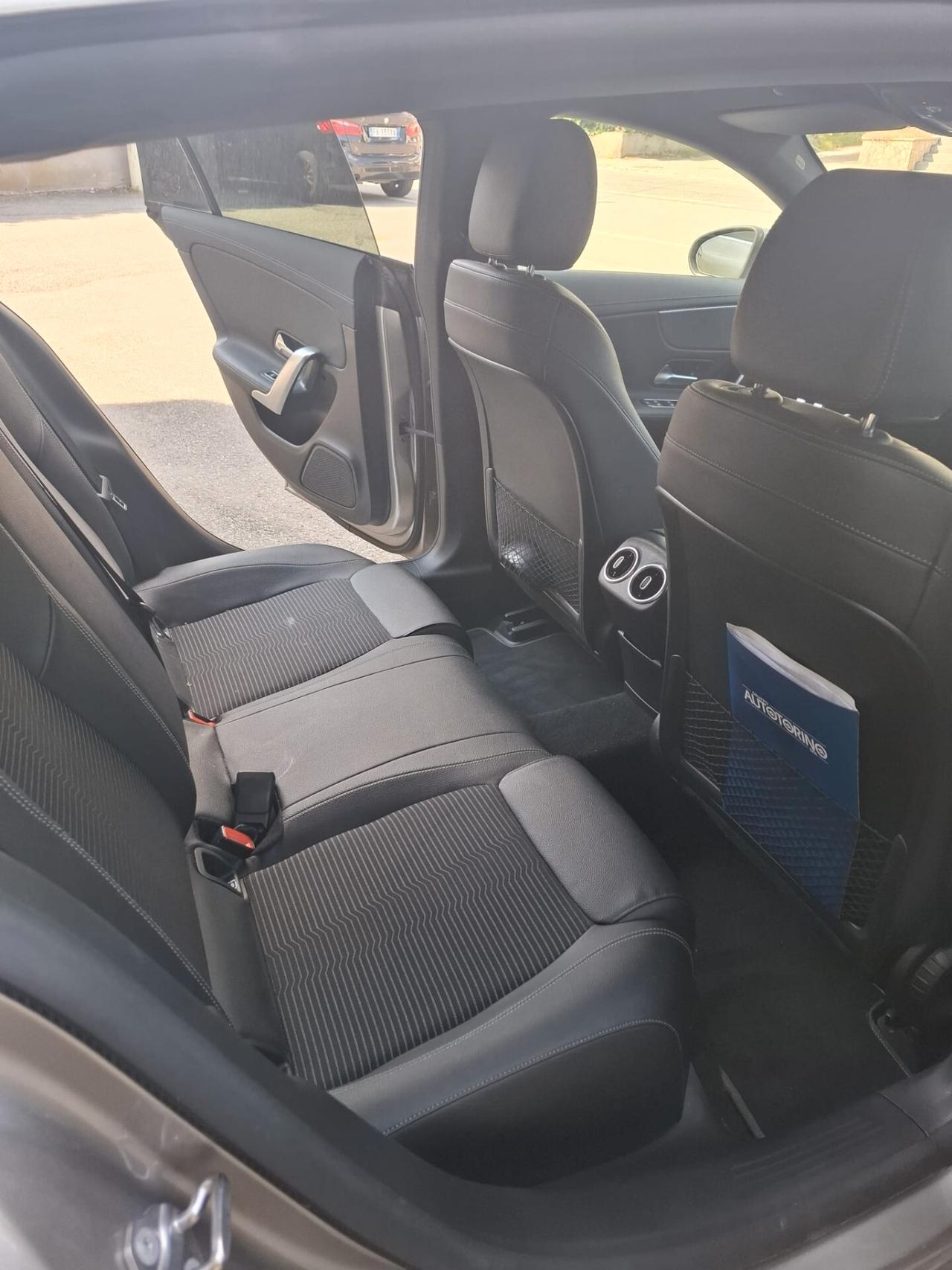 Mercedes-benz CLA 200 d Automatic Sport
