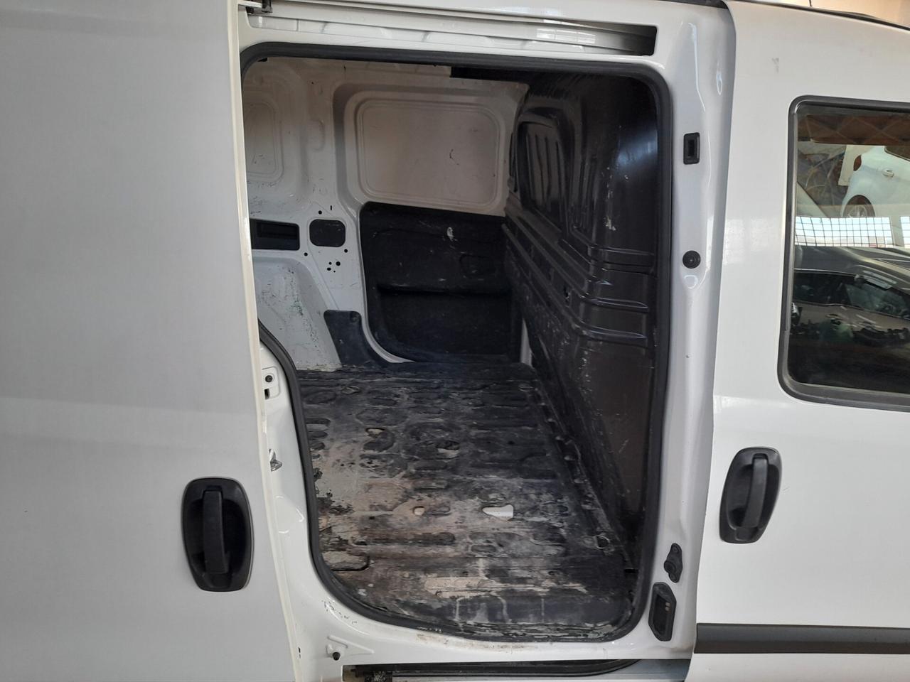 Fiat Doblo Doblò 1.6 MJT 105CV PC-TN Cargo Lamierato SX 3 Posti