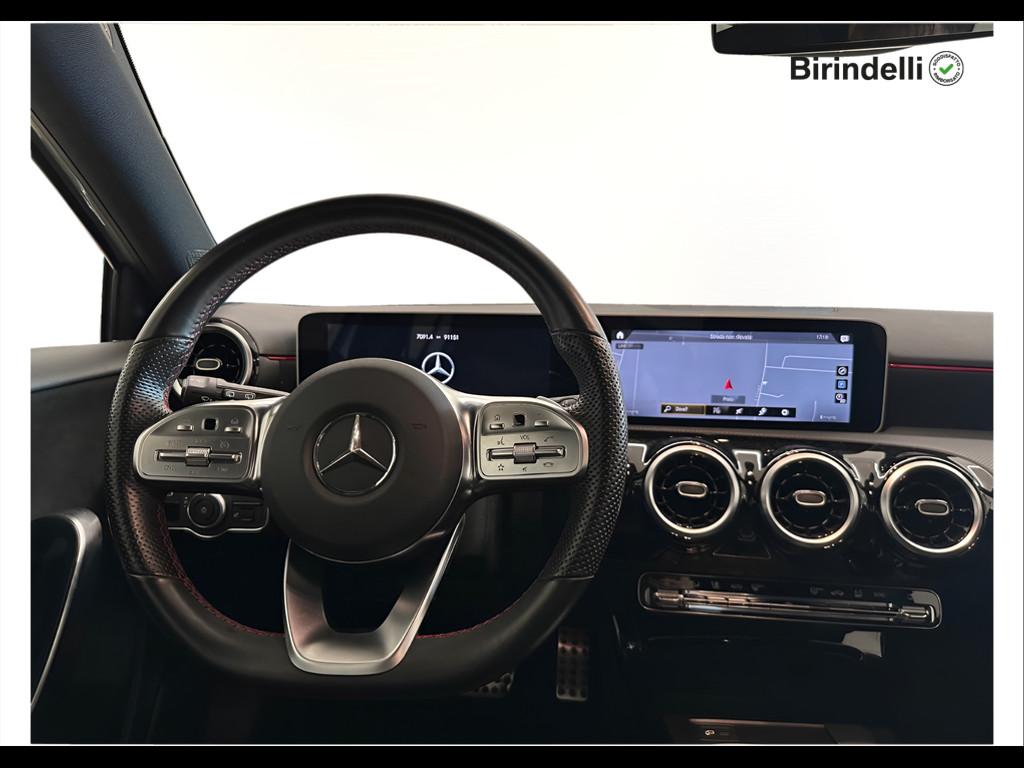Mercedes-Benz Classe A (W177) - A 200 d Automatic Premium