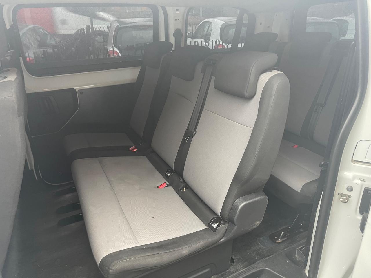 Peugeot Expert BlueHDi 120 S&S PC-TN Combi Compact