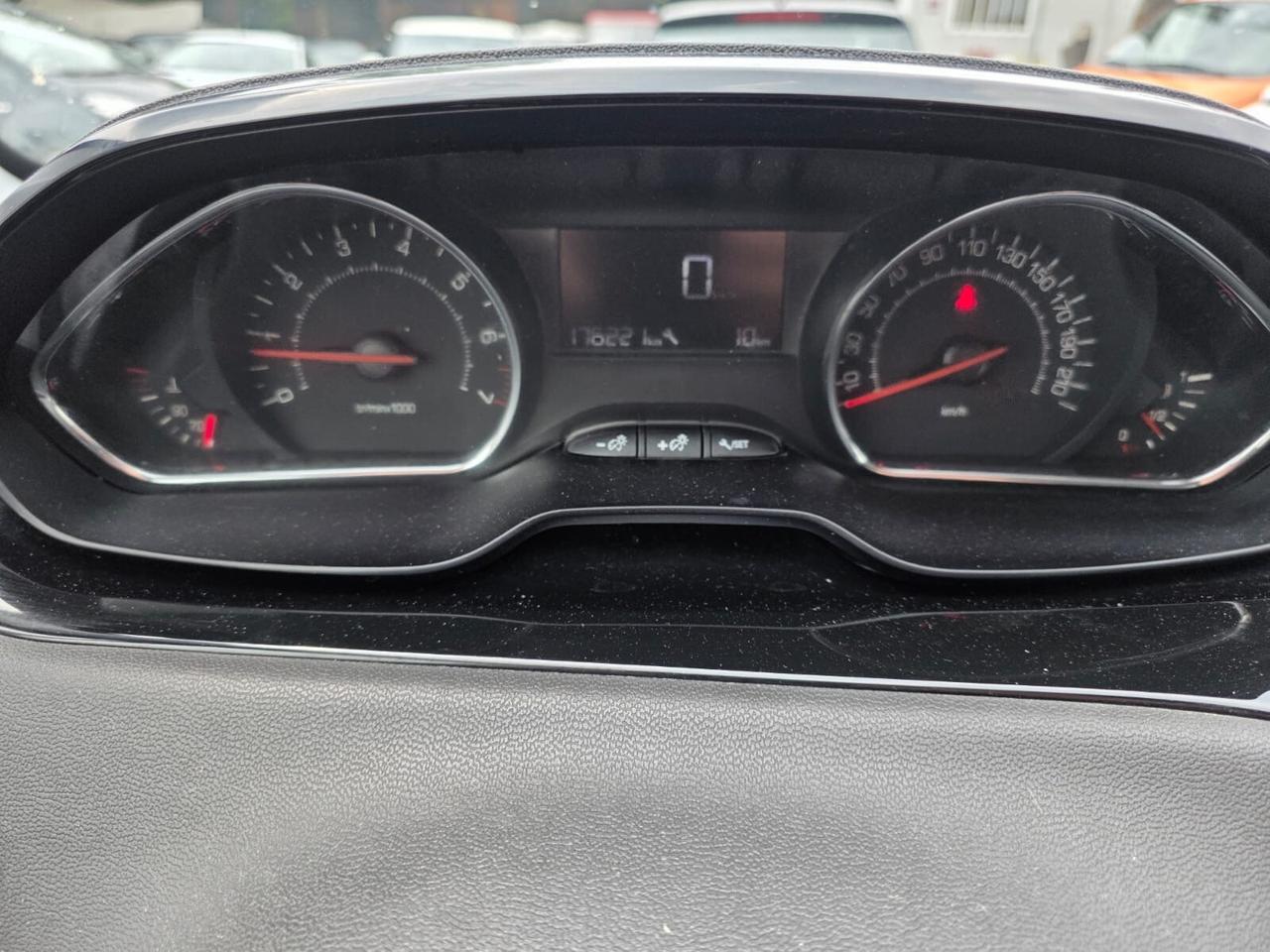 Peugeot 208 1.2 VTi 82 CV 3 porte Access