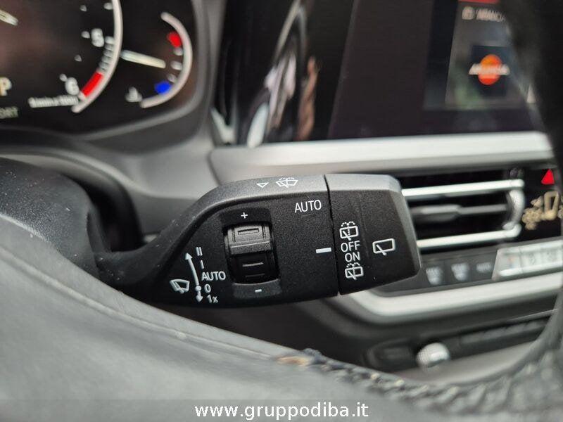 BMW Serie 3 G21 2019 Touring Diese 318d Touring Business Advantage auto