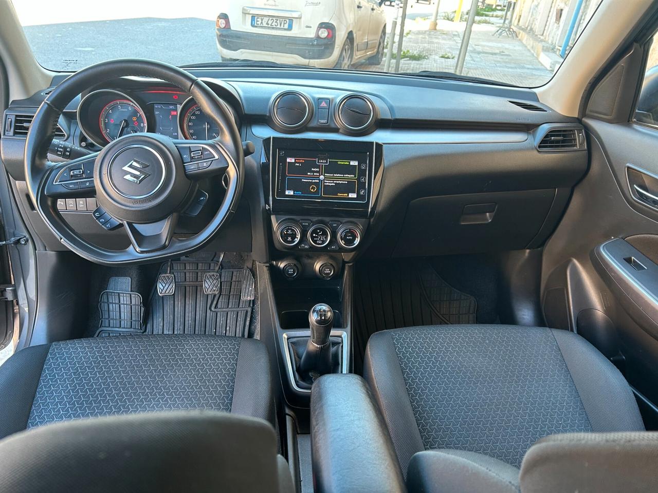 Suzuki Swift BERLINA