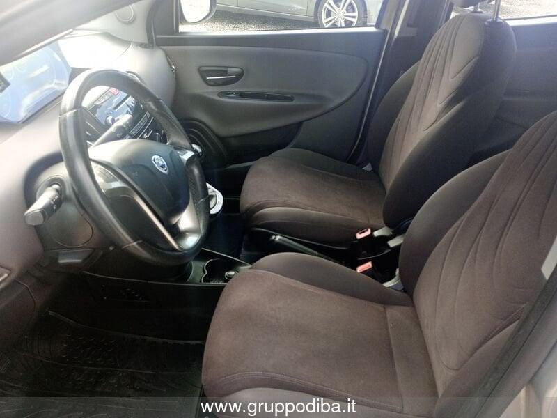 Lancia Ypsilon III 2011 Benzina 0.9 t.air Gold ecochic metano 80cv E5+