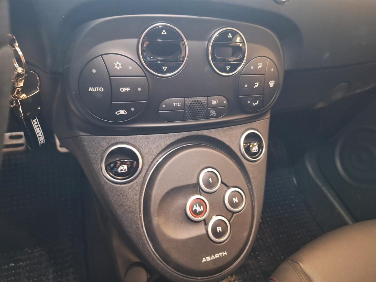 Abarth 695 1.4 t-jet Competizione 180cv auto