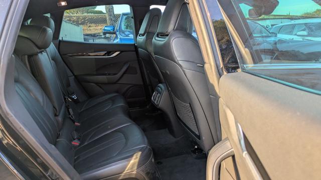 MASERATI Levante V6 AWD 3.0d 349cv ASSIST FRENATA TETTO PANORAMICO