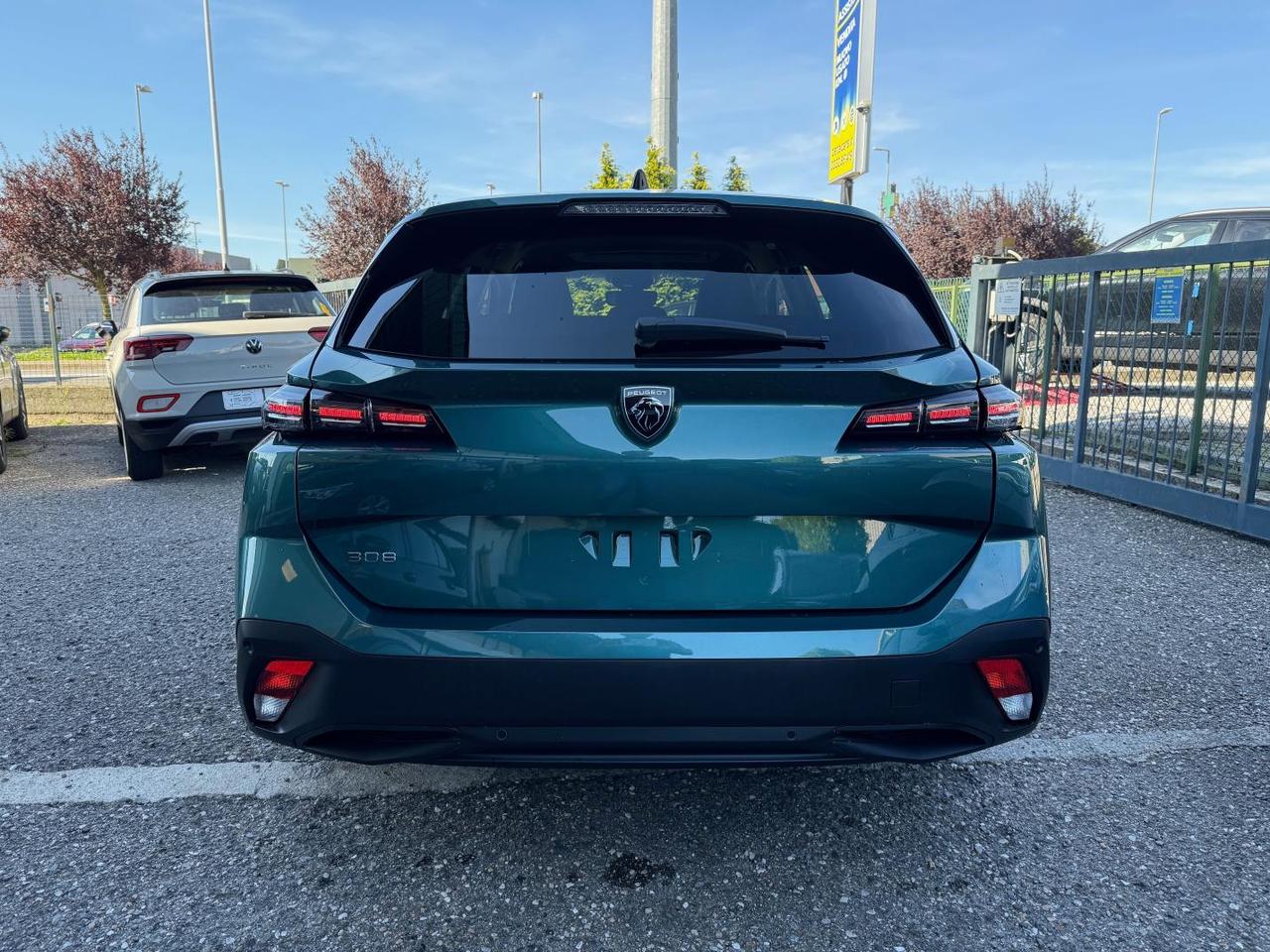 Peugeot 308 SW 1.5 bluehdi Style s&s 130cv eat8