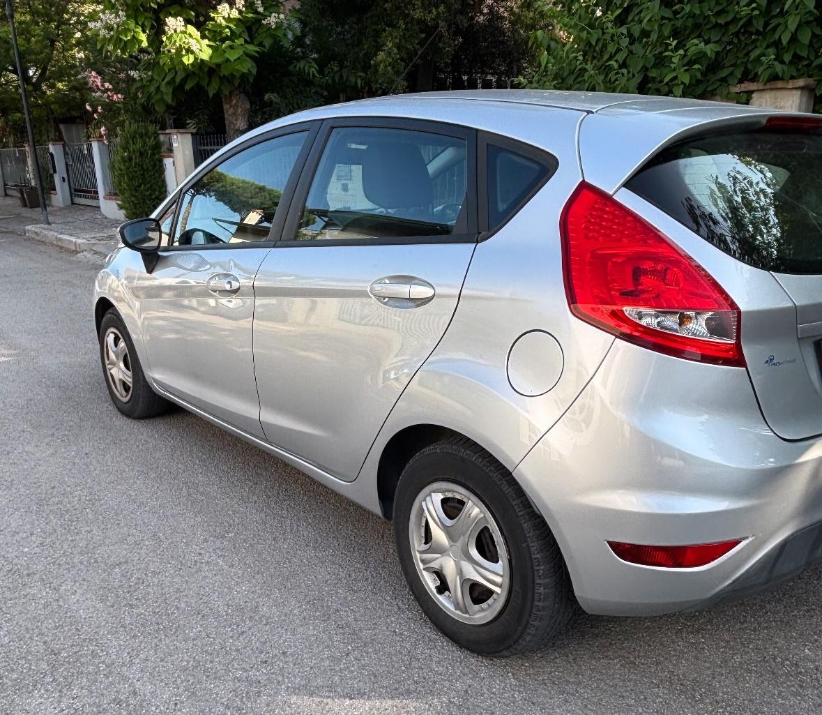 Ford Fiesta 1.2 82 CV 5 porte Titanium GPL