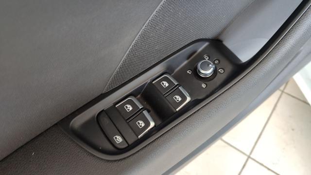 AUDI A3 SPORTBACK 30TDI S-tronic SPORT Business