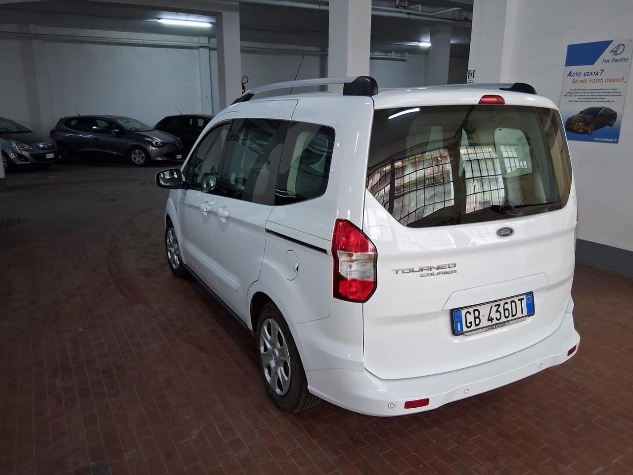 Ford Tourneo Courir 1.5 Tdci 75cv Plus Ok Neop.